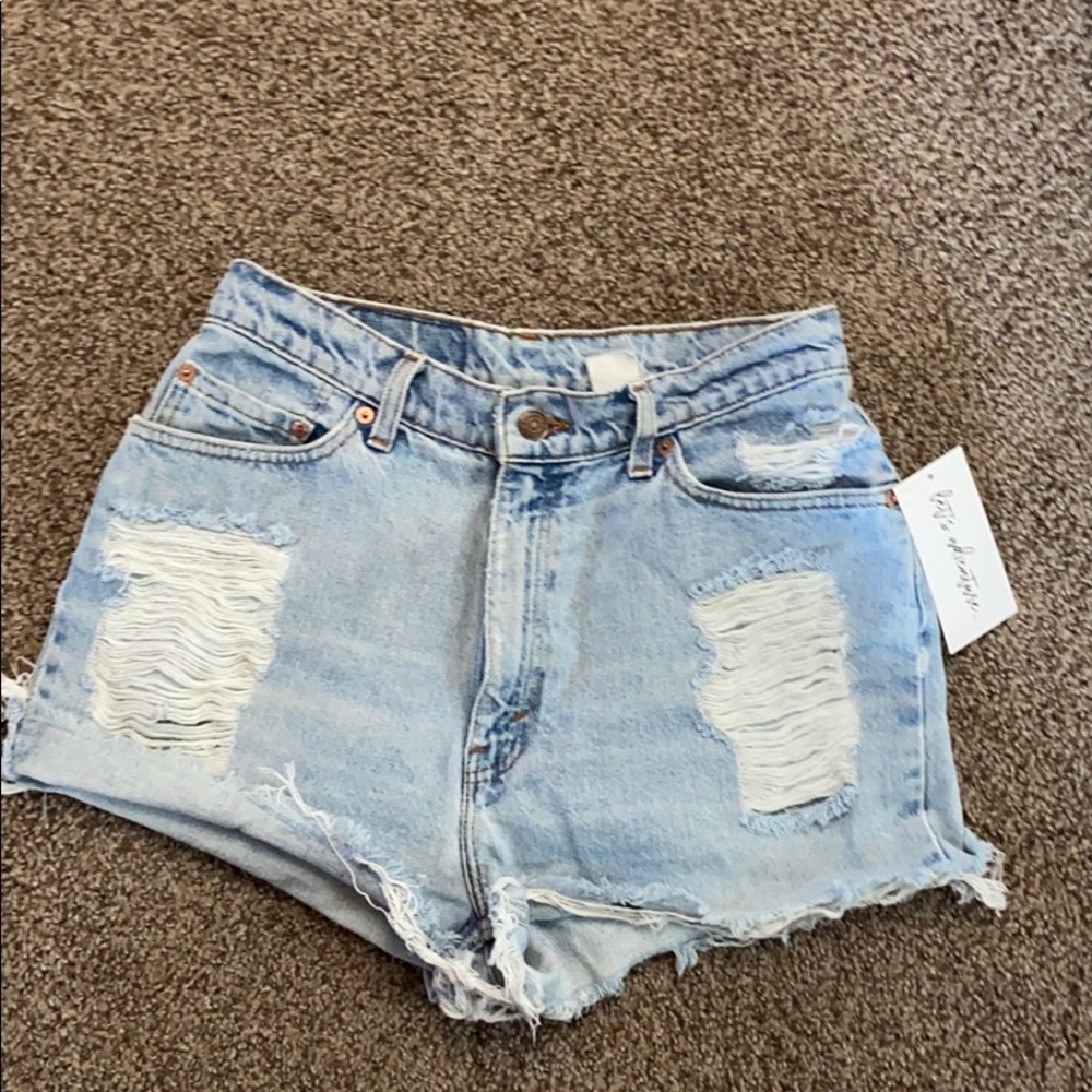 Levi Thrasher shorts 29!
